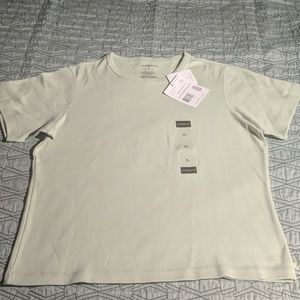 LIZ CLAIBORNE SHORT SLEEVE TEE